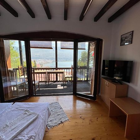 Chardak Apartments Ohrid Buitenkant foto